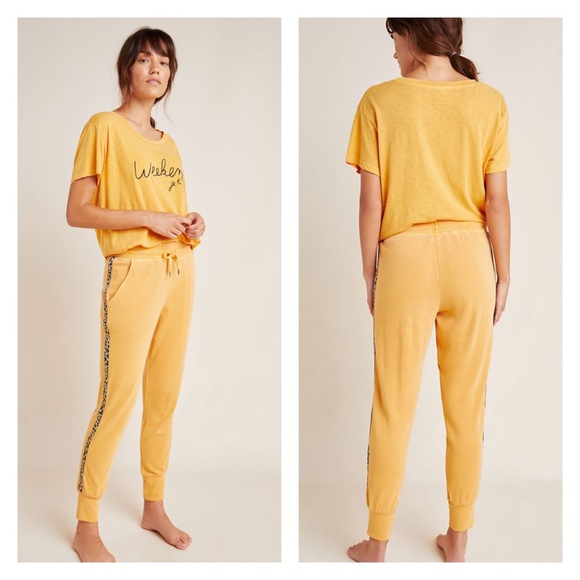 Sundry Pants - SUNDRY Tapered Sweatpant Saffron Leopard Trim NWT